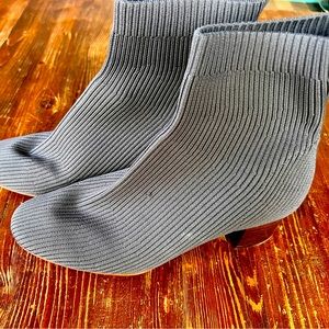 Everlane knit bootie